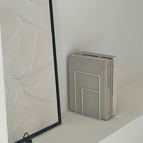 bookend-03019　Square Line Iron Book Stand Two Pieces