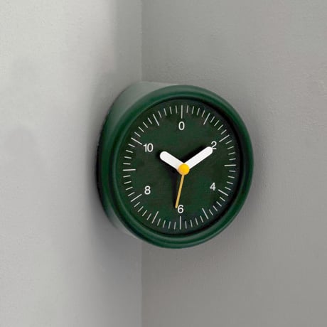 clock-03117　Brown / Green Wall Clock For Corners only Silent