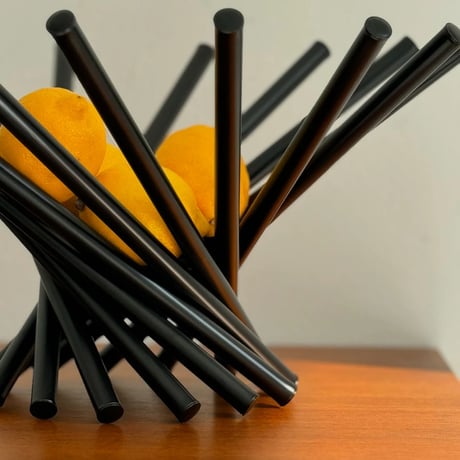 basket-03144　Black Stainless Steel Deformed Compote