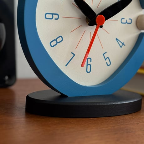 clock-03114　Brown / Blue Nuance Design Table Clock Silent