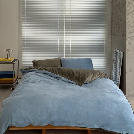 beddingsets-03129　Reversible Warm Fiber Flannel Bedding Set (Blue/Charcoal Gray)