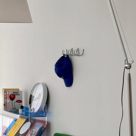 wall-03101　Loop Silver 3-Hook Iron