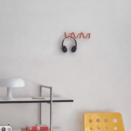 wall-03104　Loop Orange Iron 3-Hook Wall Rack