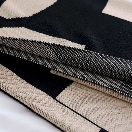 blanket-03053　Geometric Pattern Knit Blanket 130×180