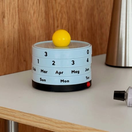 calendar-03034　Color Ball Rotating Tabletop Perpetual Calendar