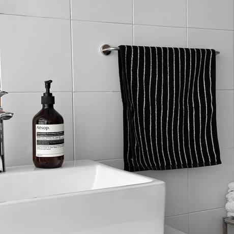 towel-03037　Black / Red Stripe Face Towel