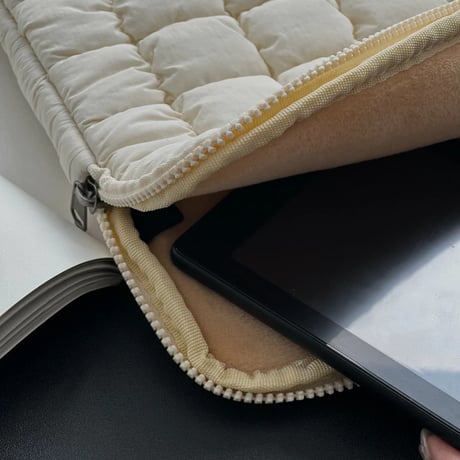 tabletcase-03003　Square Padded Tablet & Laptop Case