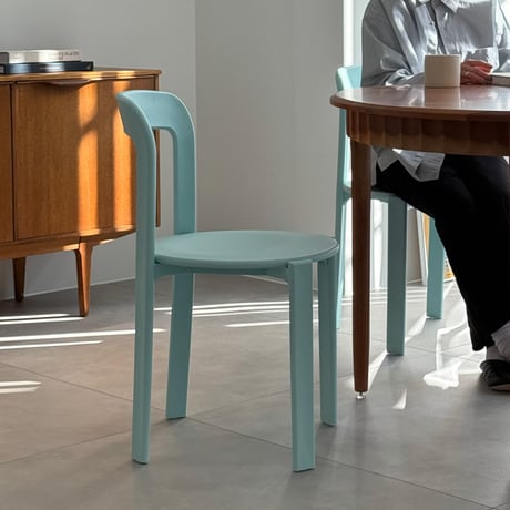 chair-03100　REY CHAIR Polypropylene Round Chair