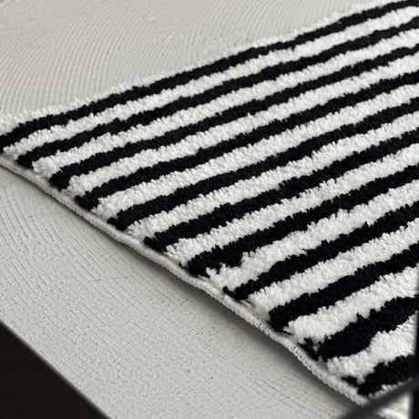 mat-03084　London Stripe Rug