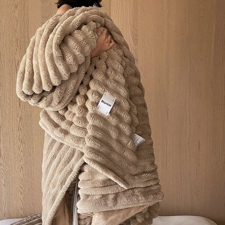 blanket-03041　Striped Rabbit Fur Blanket