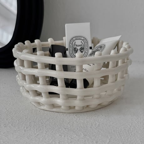 basket-03075　Ceramic Basket Round Off White