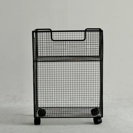 wagon-03013　Iron Mesh Wagon With Handle And Casters