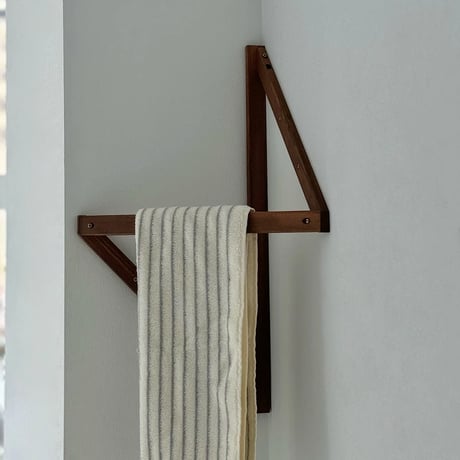 wall-03098　Natural Wood Corner Hanger Bar