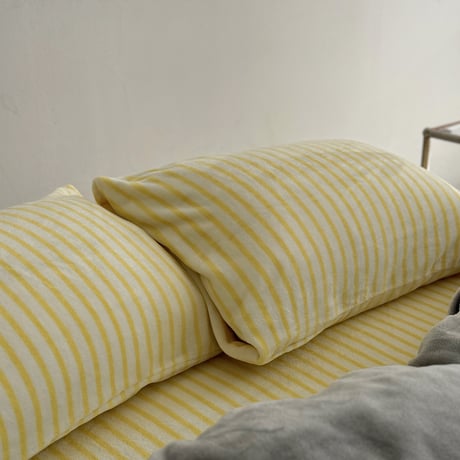beddingsets-03079　Yellow Stripe Warm Bedding Sets