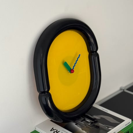 clock-03107　Oval Design Wall Clock