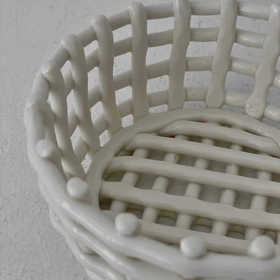68428c38adce66f7784d7b9c