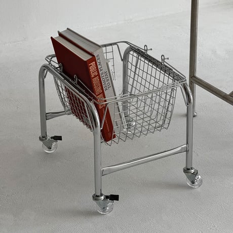 wagon-03002　Steel Caster Wagon With Basket And Handle