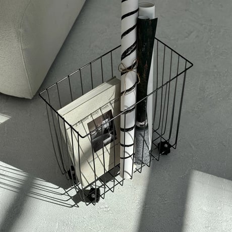 wagon-03006　Iron Laundry Cart With Casters