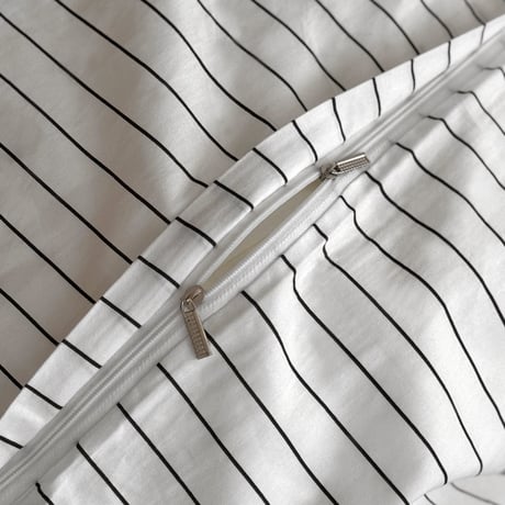 beddingsets-03093　White Pin Stripe Bedding Sets