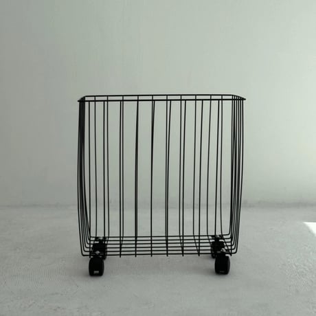 wagon-03006　Iron Laundry Cart With Casters