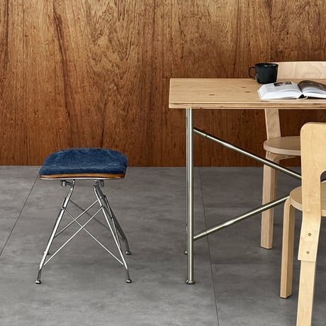 chair-03112　Fabric Seat  Wire Frame Stool H48cm