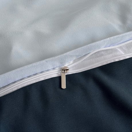 beddingsets-03164　Light blue × Navy Reversible Bedding Sets