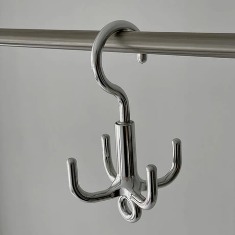 wall-03079　360° Rotating Silver Octopus Hanger Hook Two-pieces