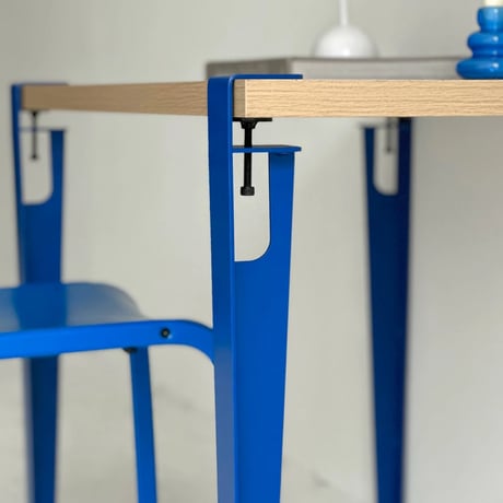 table-03129　Blue 4piece Set Clamp Iron Leg Table Leg