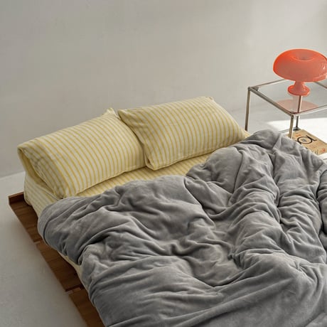 beddingsets-03079　Yellow Stripe Warm Bedding Sets