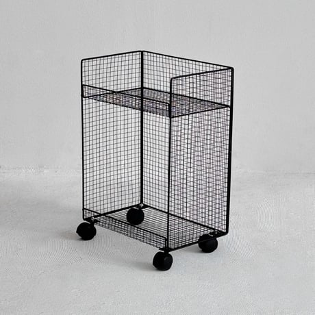 wagon-03012　Iron Mesh Wagon With Casters