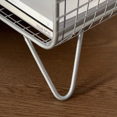 rack-03038　Silver Steel Mesh 2 Tier Rack with Stand
