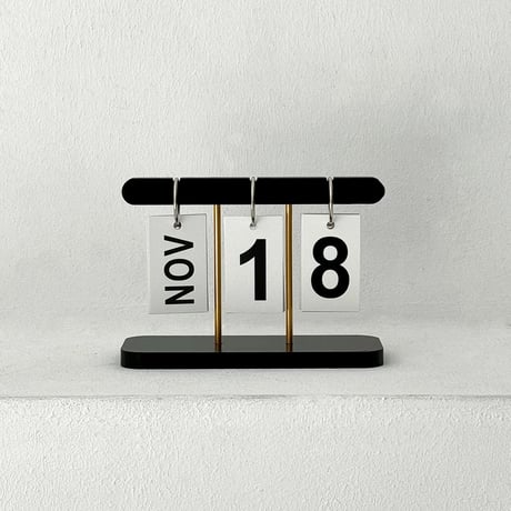calendar-03028　Scoreboard Flip Tabletop Daily Perpetual Calendar