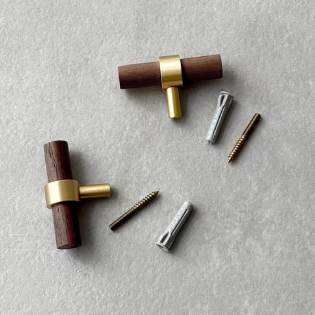 wall-03029　Walnut×Brass Hook