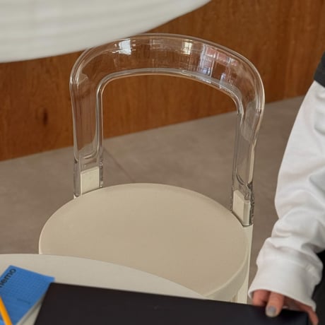 chair-03101　REY CHAIR Polycarbonate × Polypropylene Round Chair