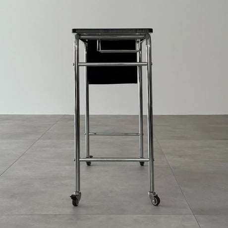 table-03192　Black Side Pocket Desk with Casters