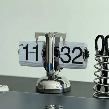clock-03042　Stainless Steel Flip Table Clock