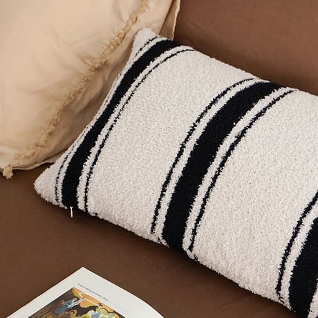cu-03144　 White & Black Soft Pile Striped Cushion Cover