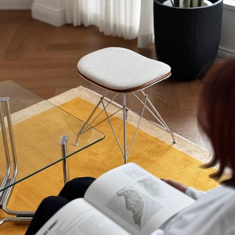 chair-03112　Fabric Seat  Wire Frame Stool H48cm