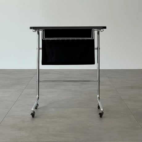 table-03193　Black Pocket Caster Table