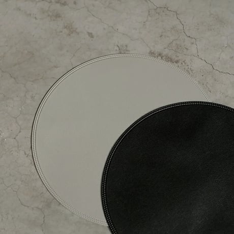 tablecloth-03070　Vegan Leather Round Placemat 38cm/Set of 2