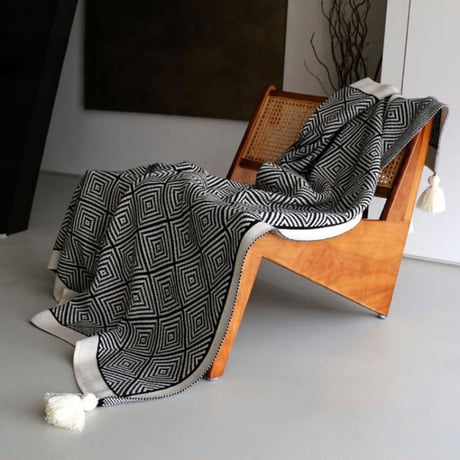 blanket-03042　Diamond Pattern Tassel Blanket 150×200