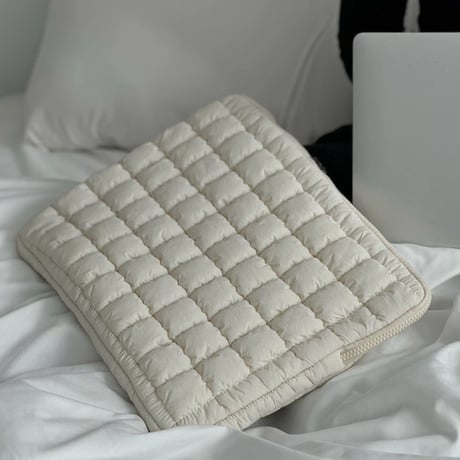 tabletcase-03003　Square Padded Tablet & Laptop Case
