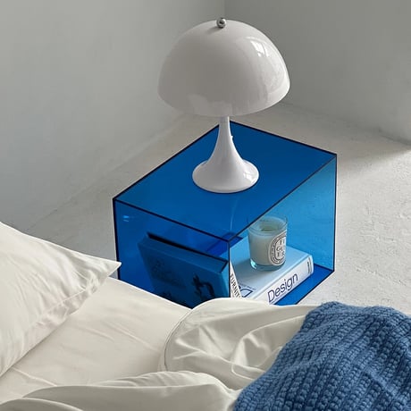 table-03149　Acrylic Color Side Table