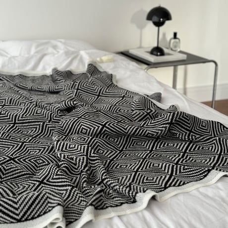 blanket-03042　Diamond Pattern Tassel Blanket 150×200