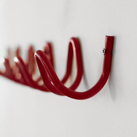 wall-03115　Loop Red 5 consecutive Hook Iron