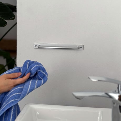 wall-03097　Square Base Short Towel Hanger