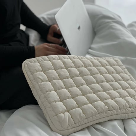 tabletcase-03003　Square Padded Tablet & Laptop Case