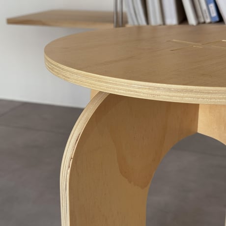 stool-03058　Natural Wood Arch Leg Stool
