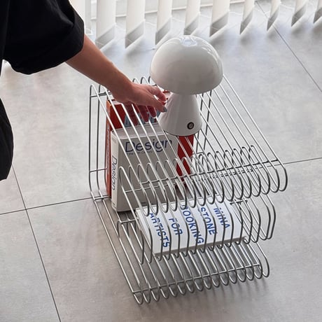 table-03231　W-shaped Wire Rack Magazine Rack Side Table