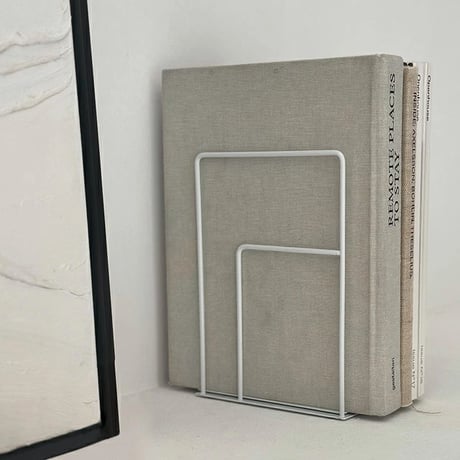 bookend-03019　Square Line Iron Book Stand Two Pieces